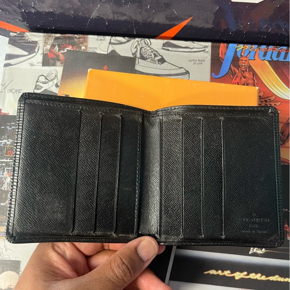 Louis Vuitton wallet - Picture 4 of 6